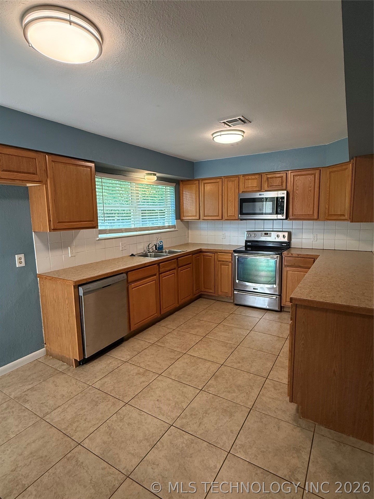 304 Heron Circle Pryor OK 74361
