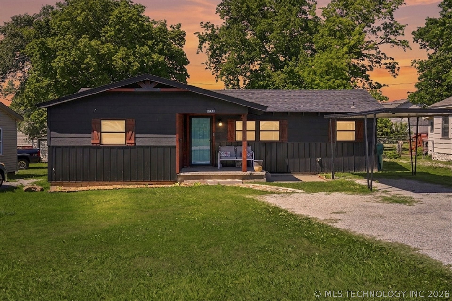 1137 E Perkins Avenue Sapulpa OK 74066