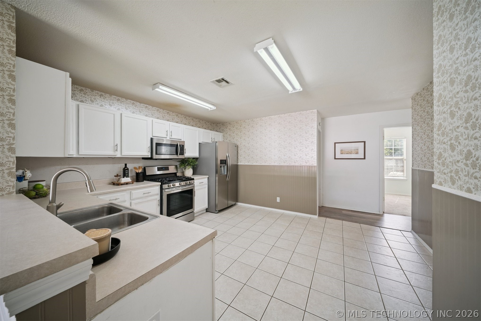 1922 Lexington Road Claremore OK 74017