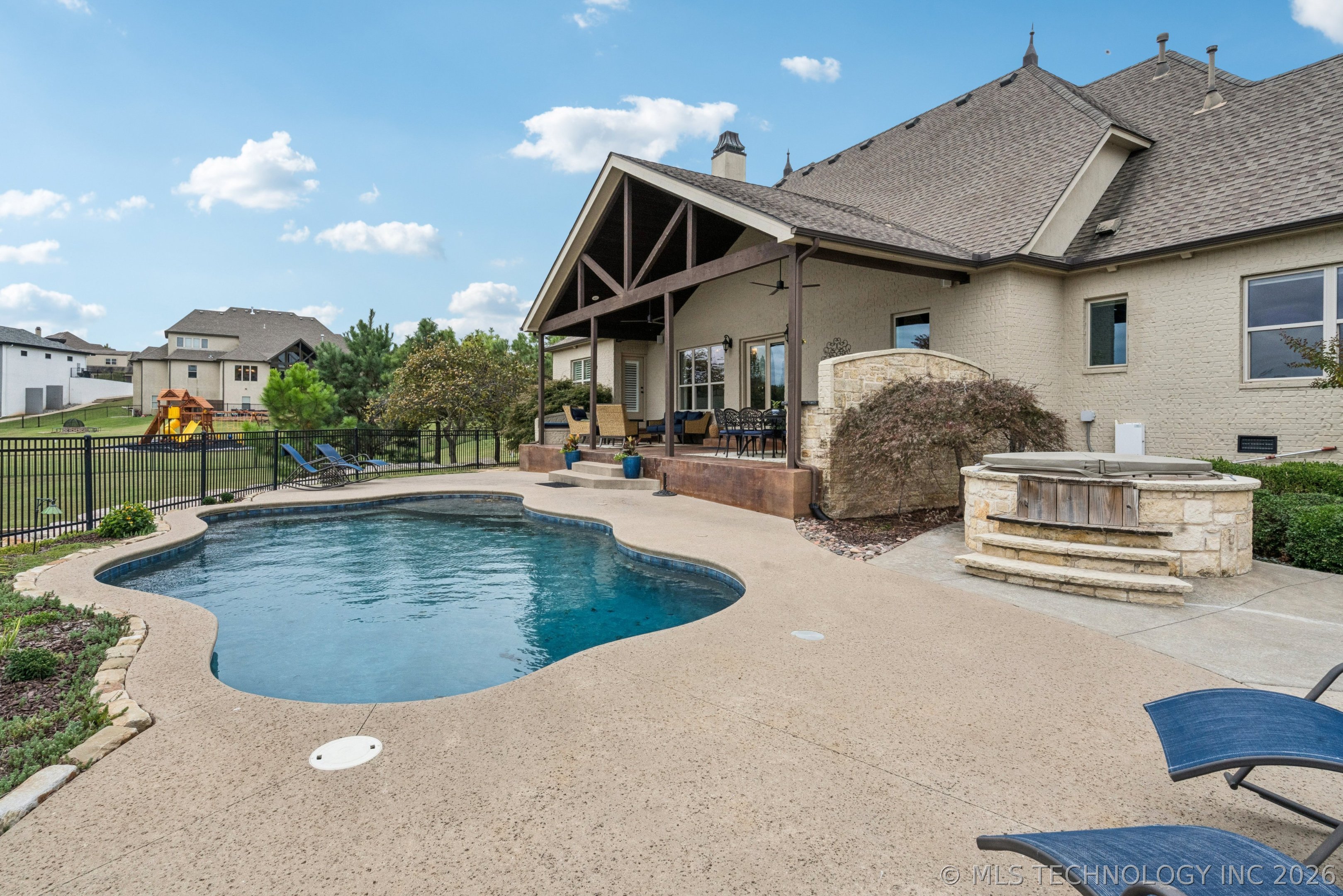 510 E Fredericksburg Court Broken Arrow OK 74011