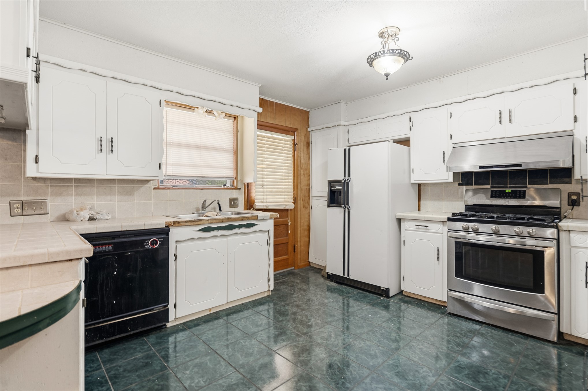 1120 4th Avenue NE Ardmore OK 73401