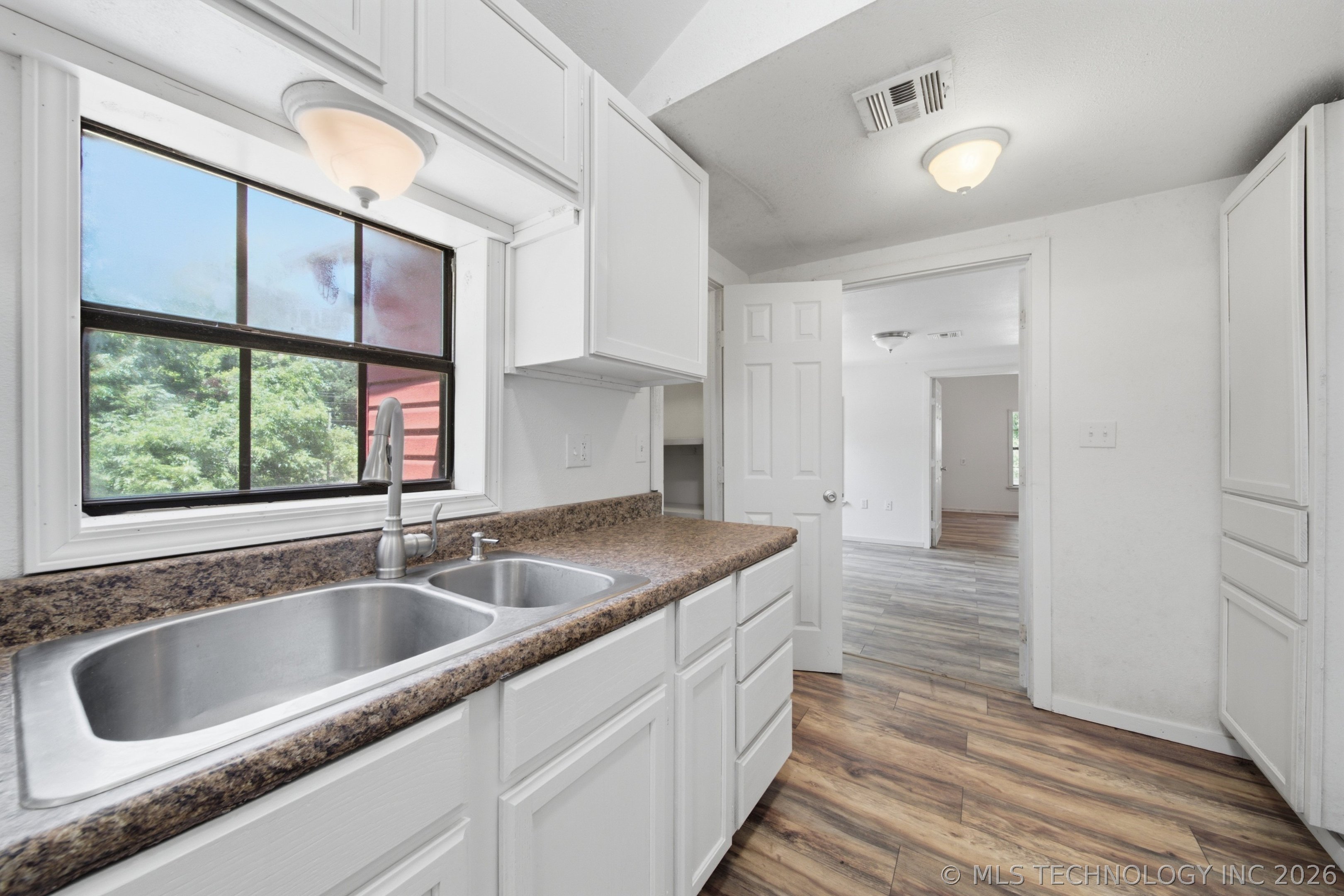 108 N 7th Avenue Cleveland OK 74020