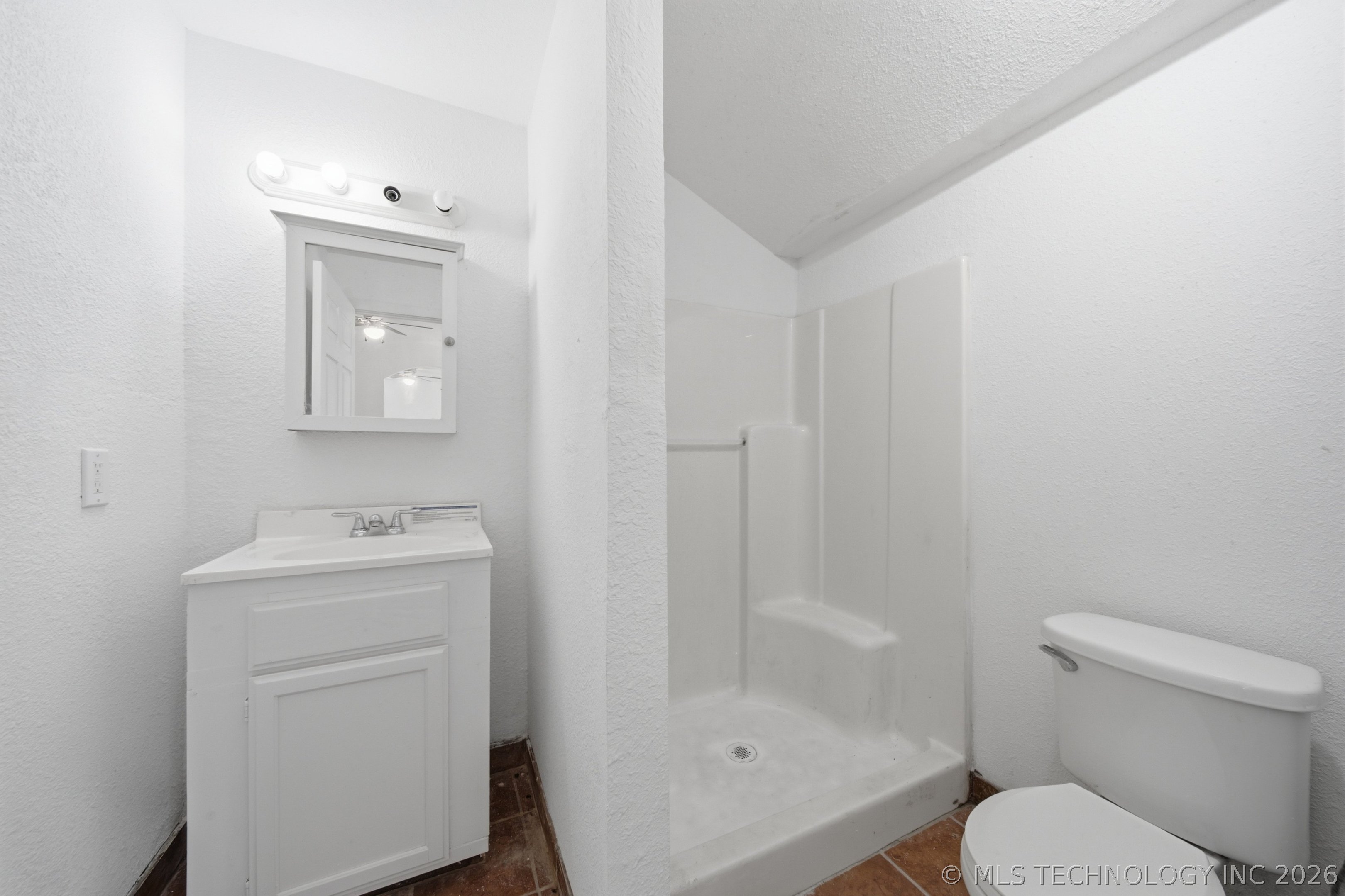 108 N 7th Avenue Cleveland OK 74020