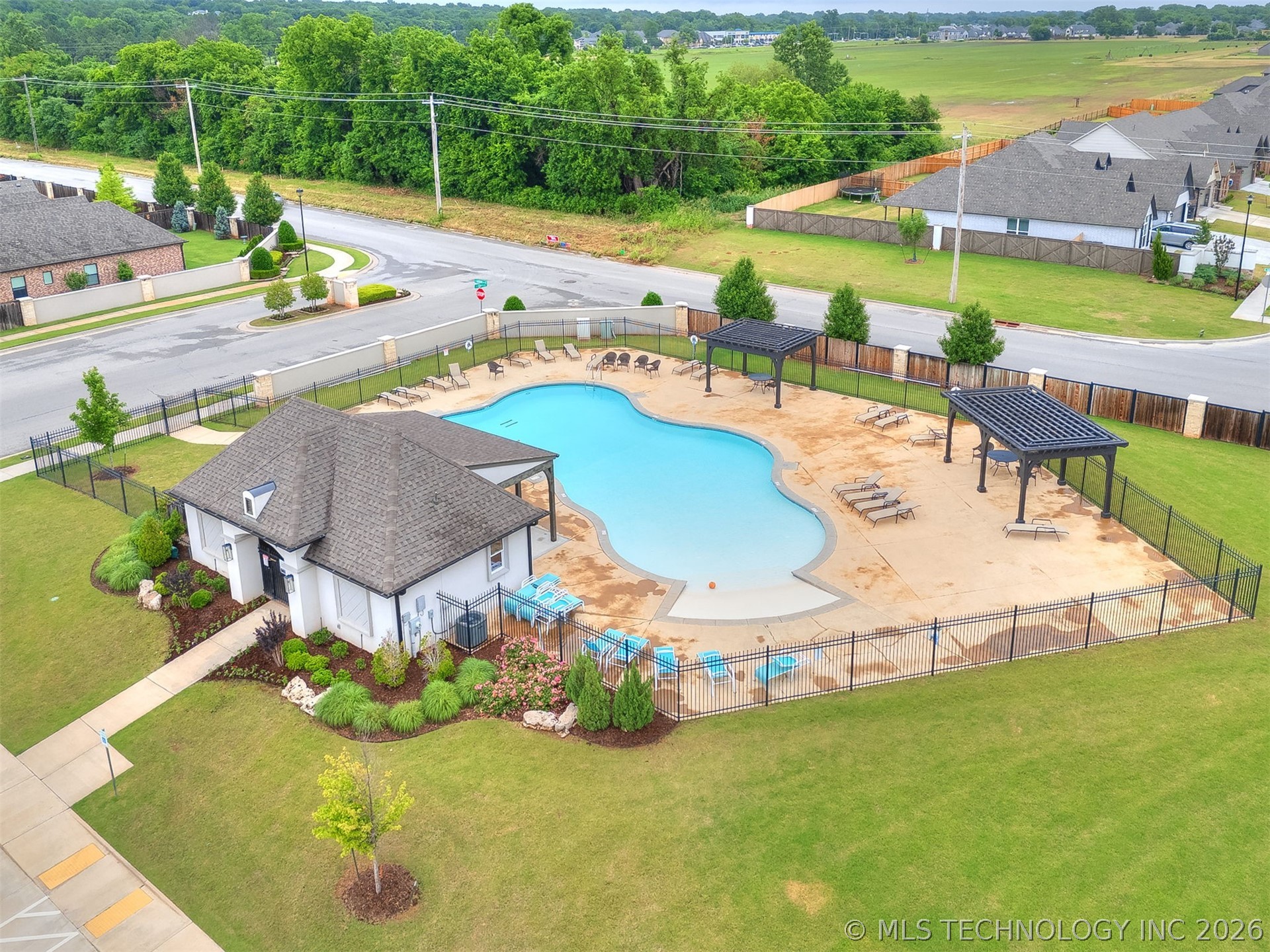 12444 S Darlington Avenue Bixby OK 74008