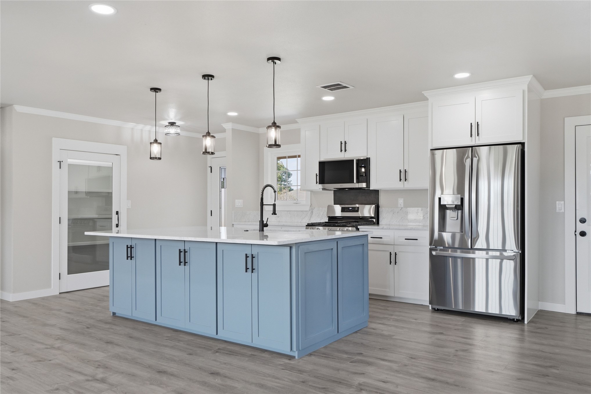 9412 E 40th Place Tulsa OK 74145