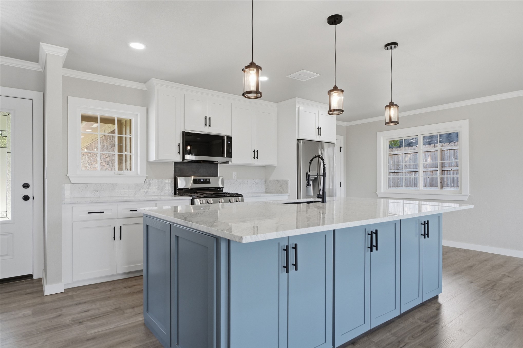 9412 E 40th Place Tulsa OK 74145