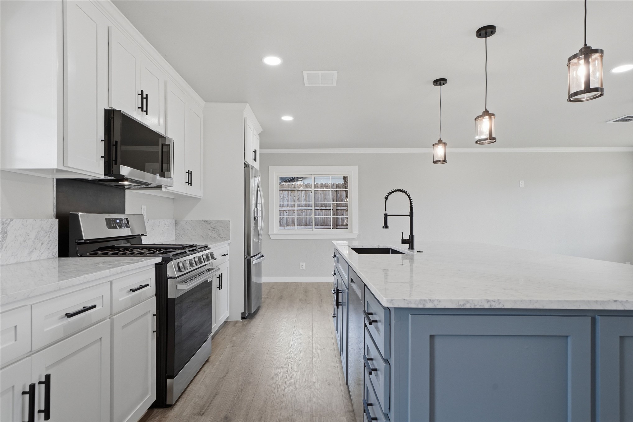 9412 E 40th Place Tulsa OK 74145