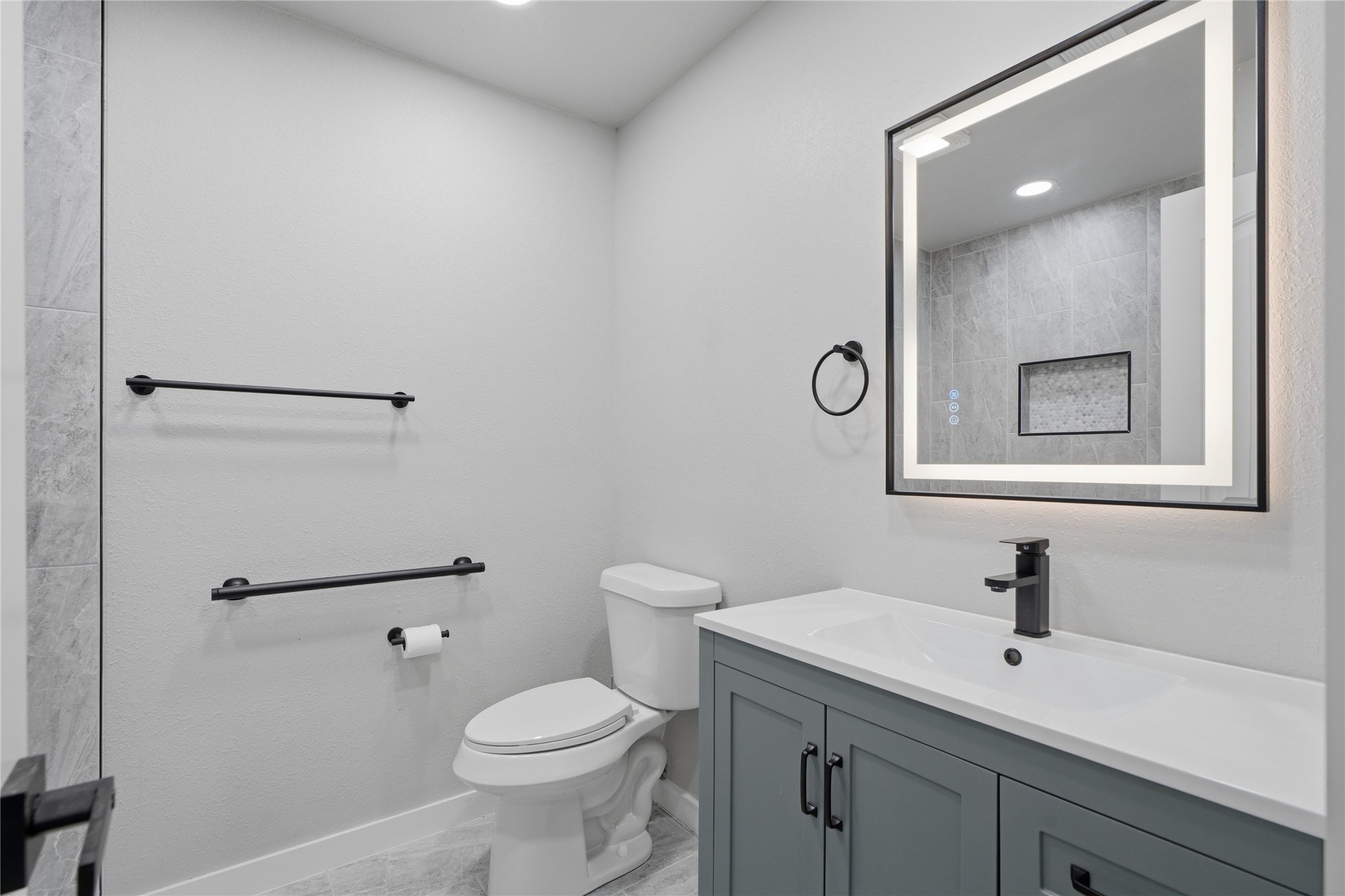 9412 E 40th Place Tulsa OK 74145