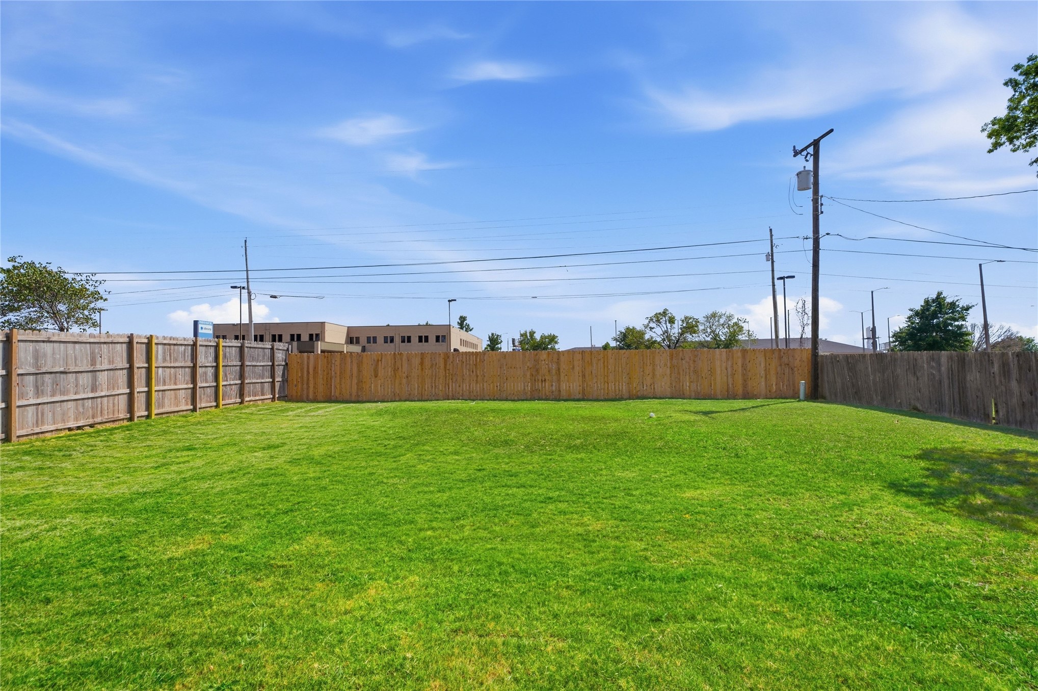 9412 E 40th Place Tulsa OK 74145