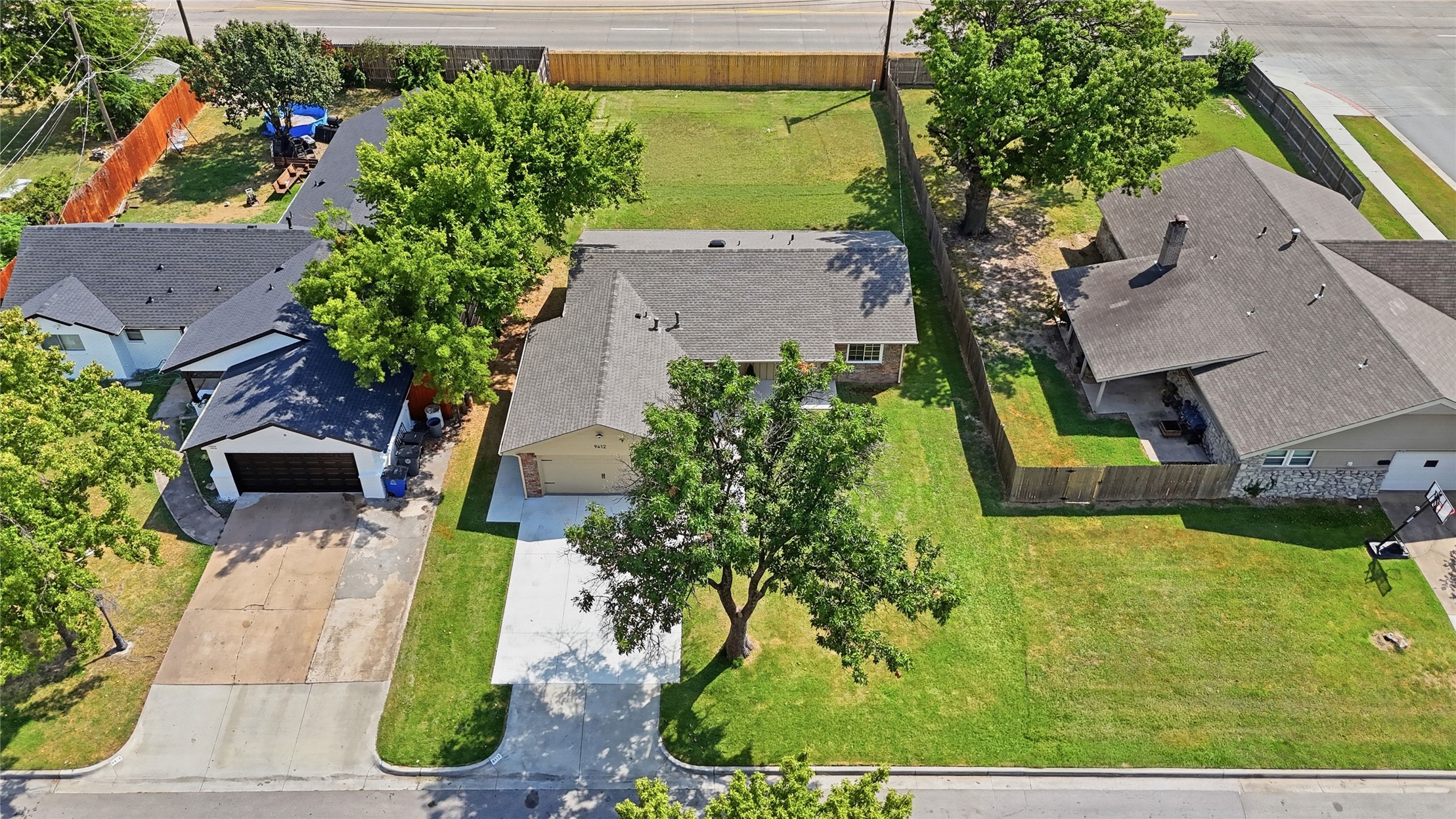9412 E 40th Place Tulsa OK 74145