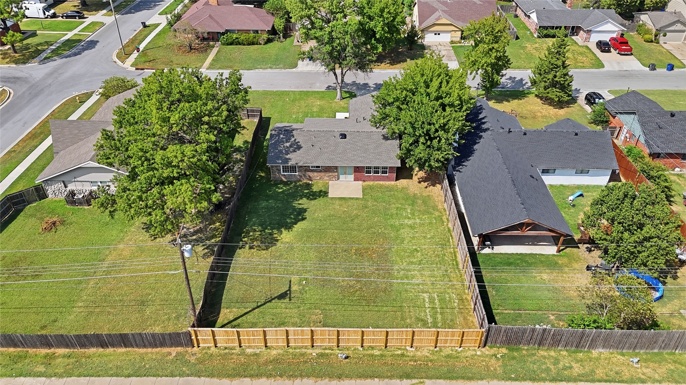 9412 E 40th Place Tulsa OK 74145
