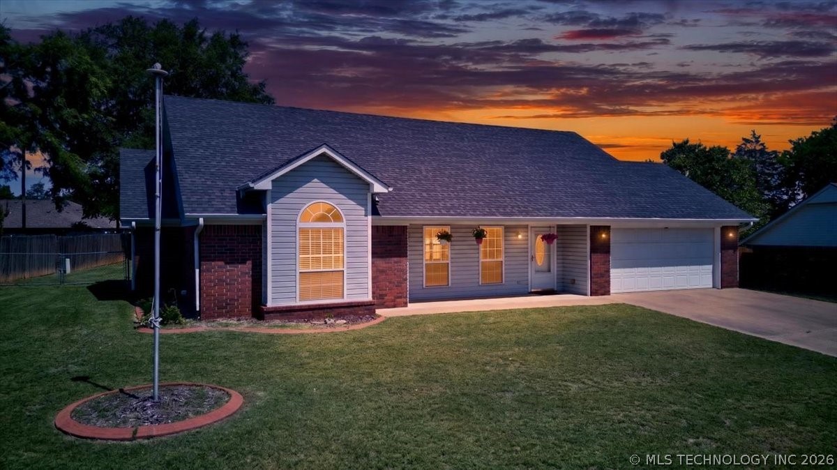 1602 Cottonwood Drive Poteau OK 74953