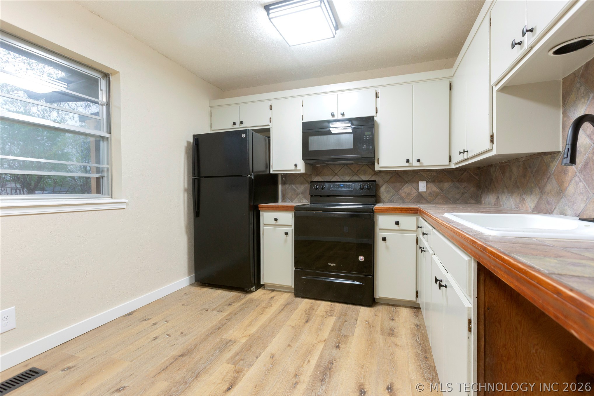 17256 S 91st Eastavenue Bixby OK 74008