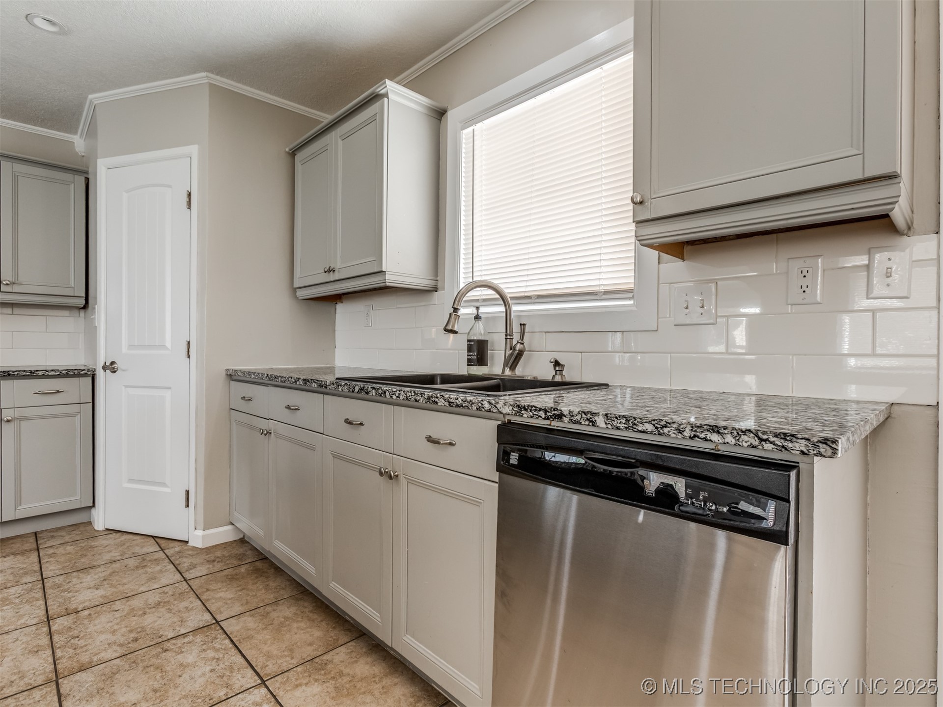 7601 S 241st Avenue Broken Arrow OK 74014