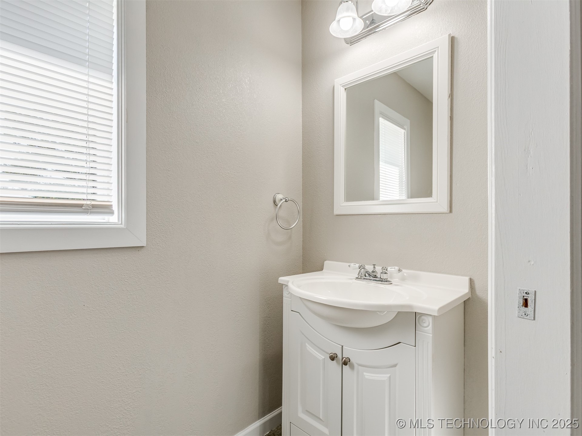 7601 S 241st Avenue Broken Arrow OK 74014