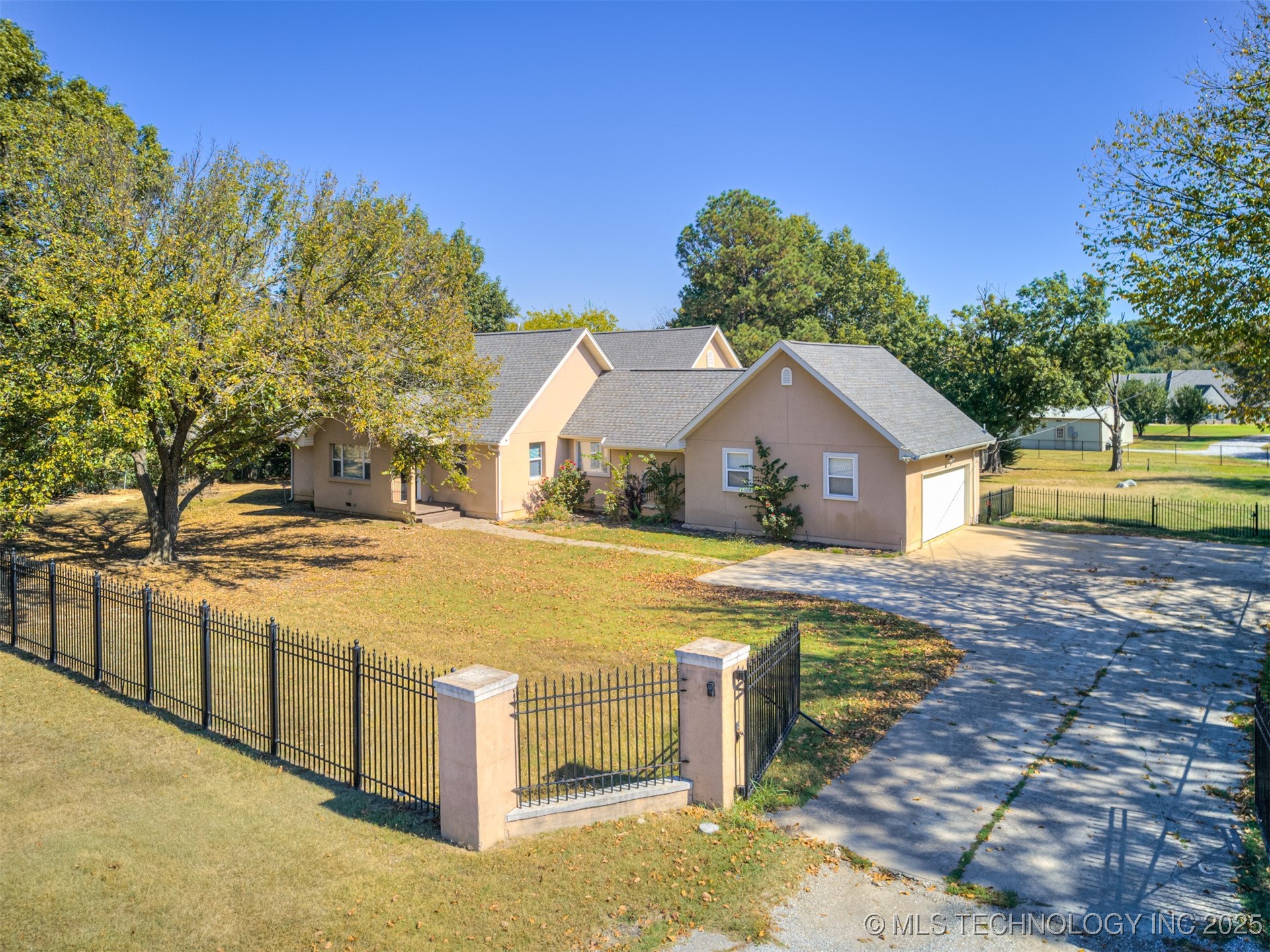 7601 S 241st Avenue Broken Arrow OK 74014