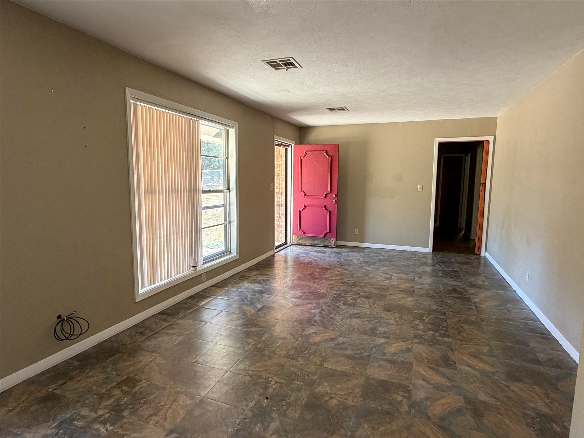 1372 N 4220 Road Hugo OK 74743