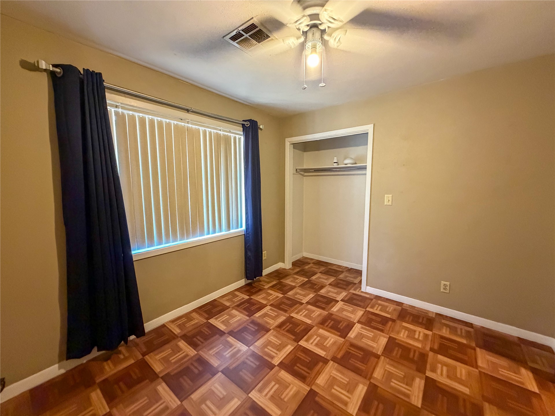 1372 N 4220 Road Hugo OK 74743