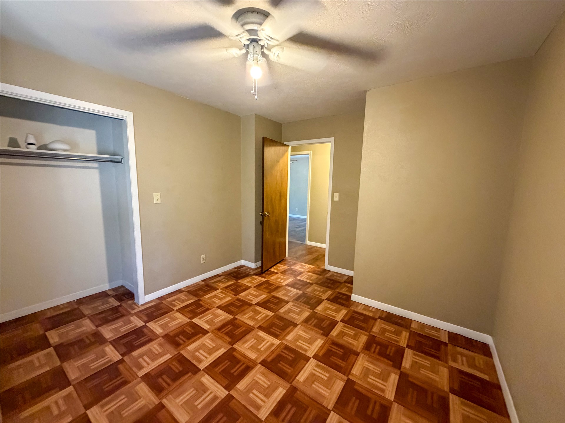 1372 N 4220 Road Hugo OK 74743