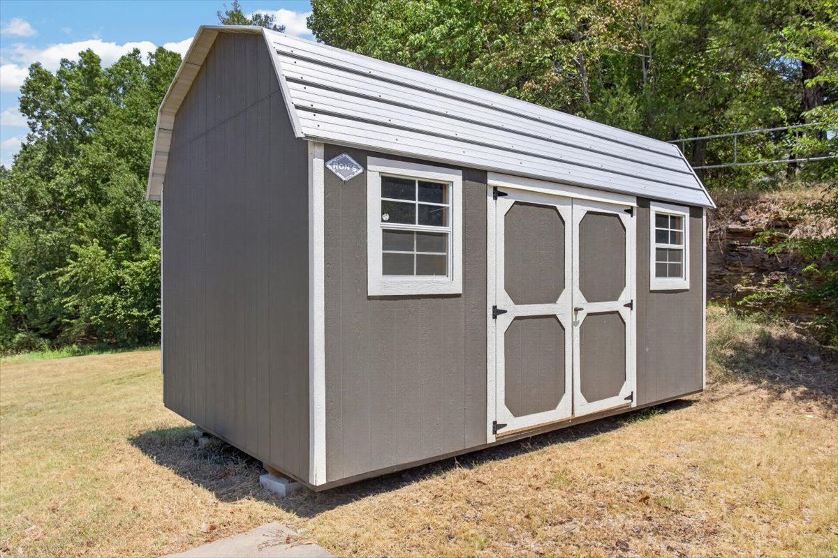 49050 Highway 112 Poteau OK 74953