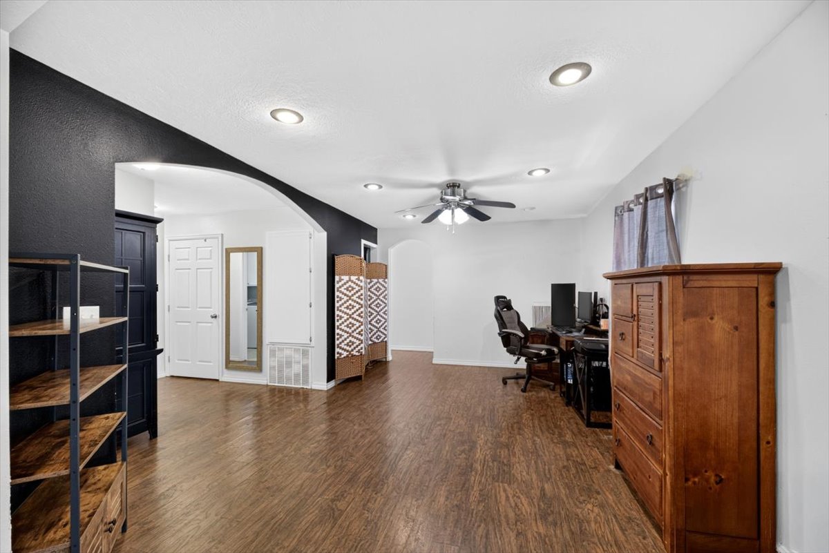 49050 Highway 112 Poteau OK 74953