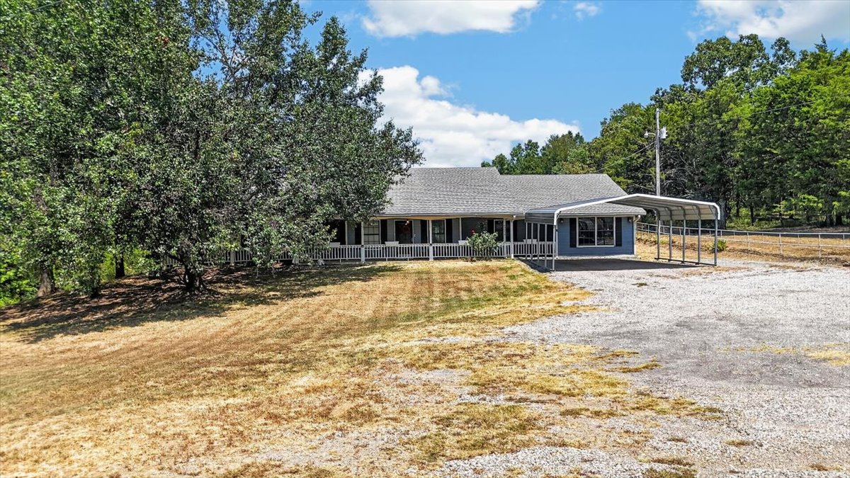 49050 Highway 112 Poteau OK 74953