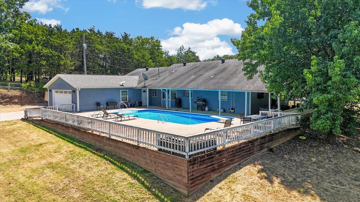 49050 Highway 112 Poteau OK 74953