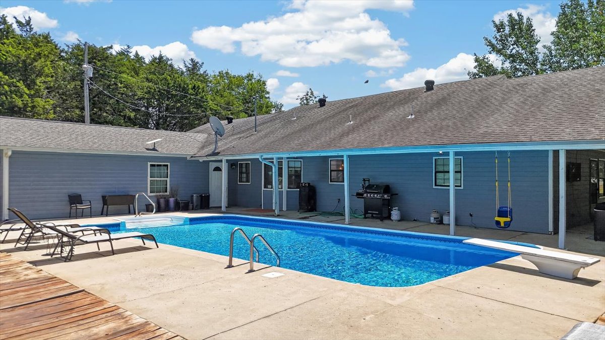 49050 Highway 112 Poteau OK 74953
