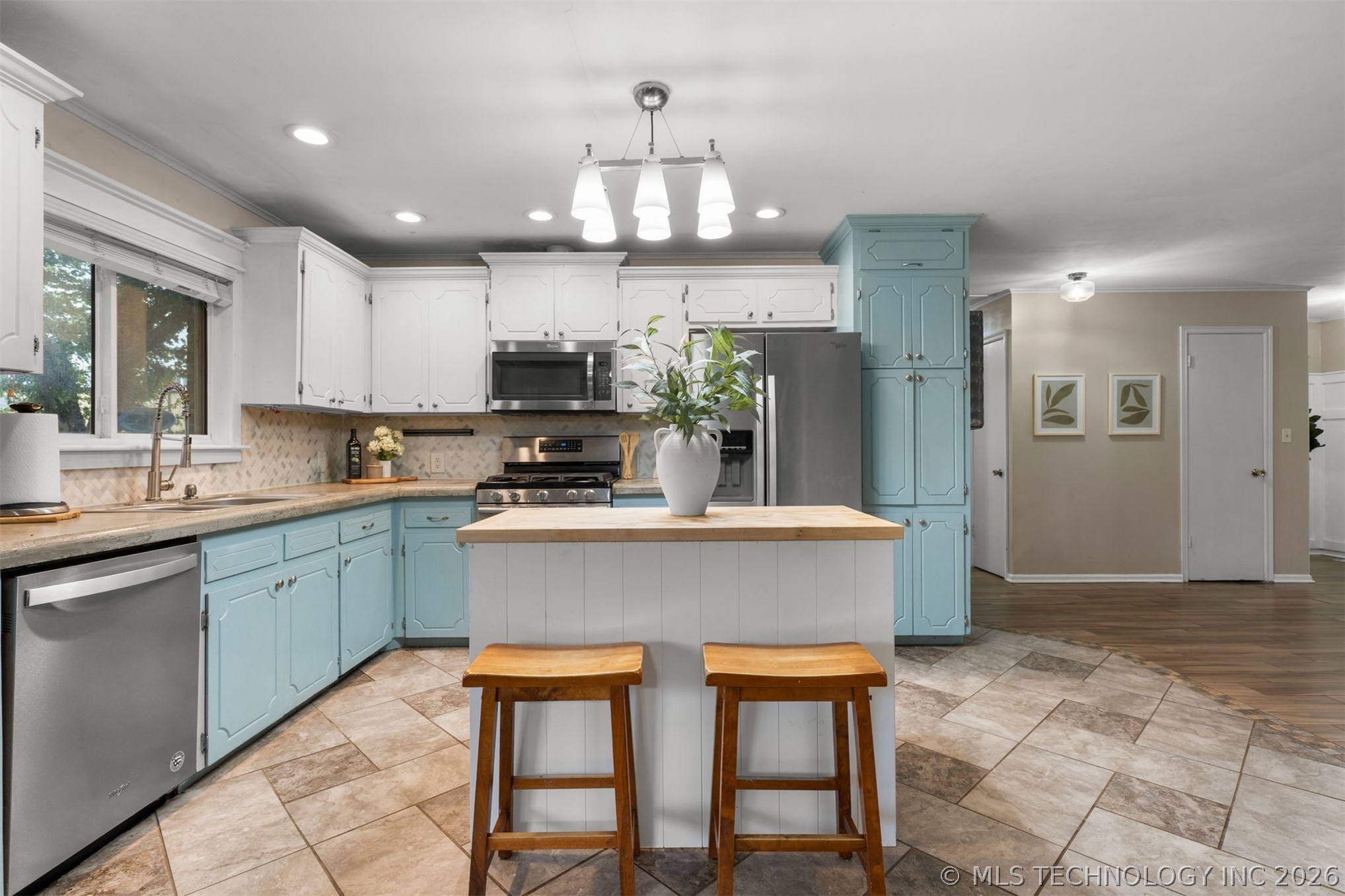 712 W Oakland Street Broken Arrow OK 74012