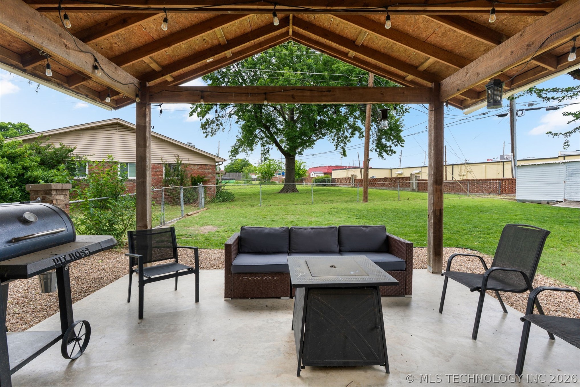 712 W Oakland Street Broken Arrow OK 74012