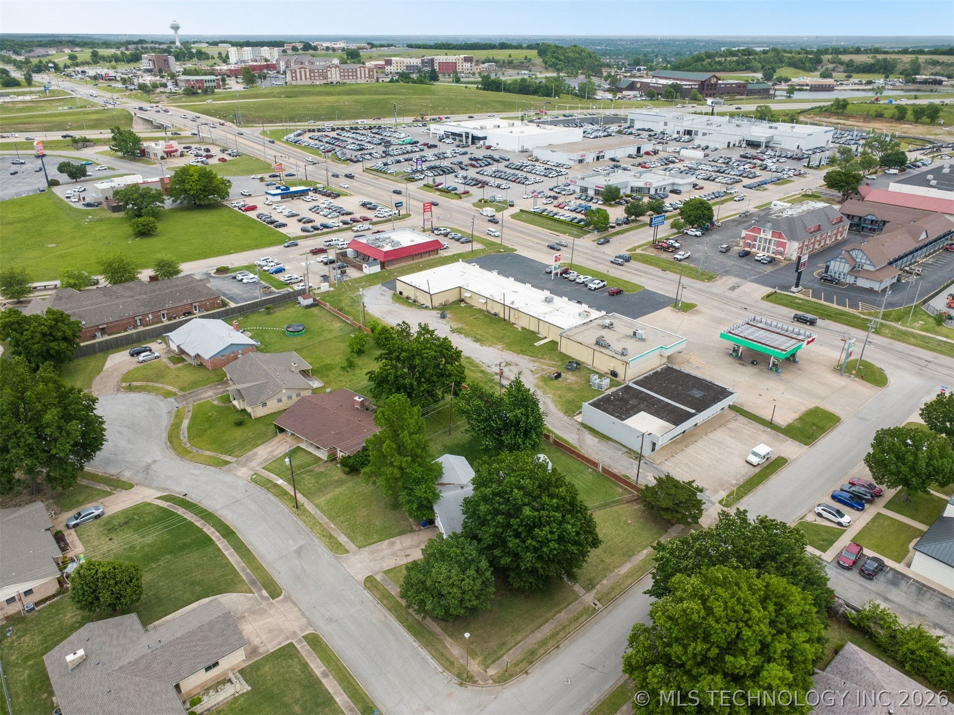 712 W Oakland Street Broken Arrow OK 74012