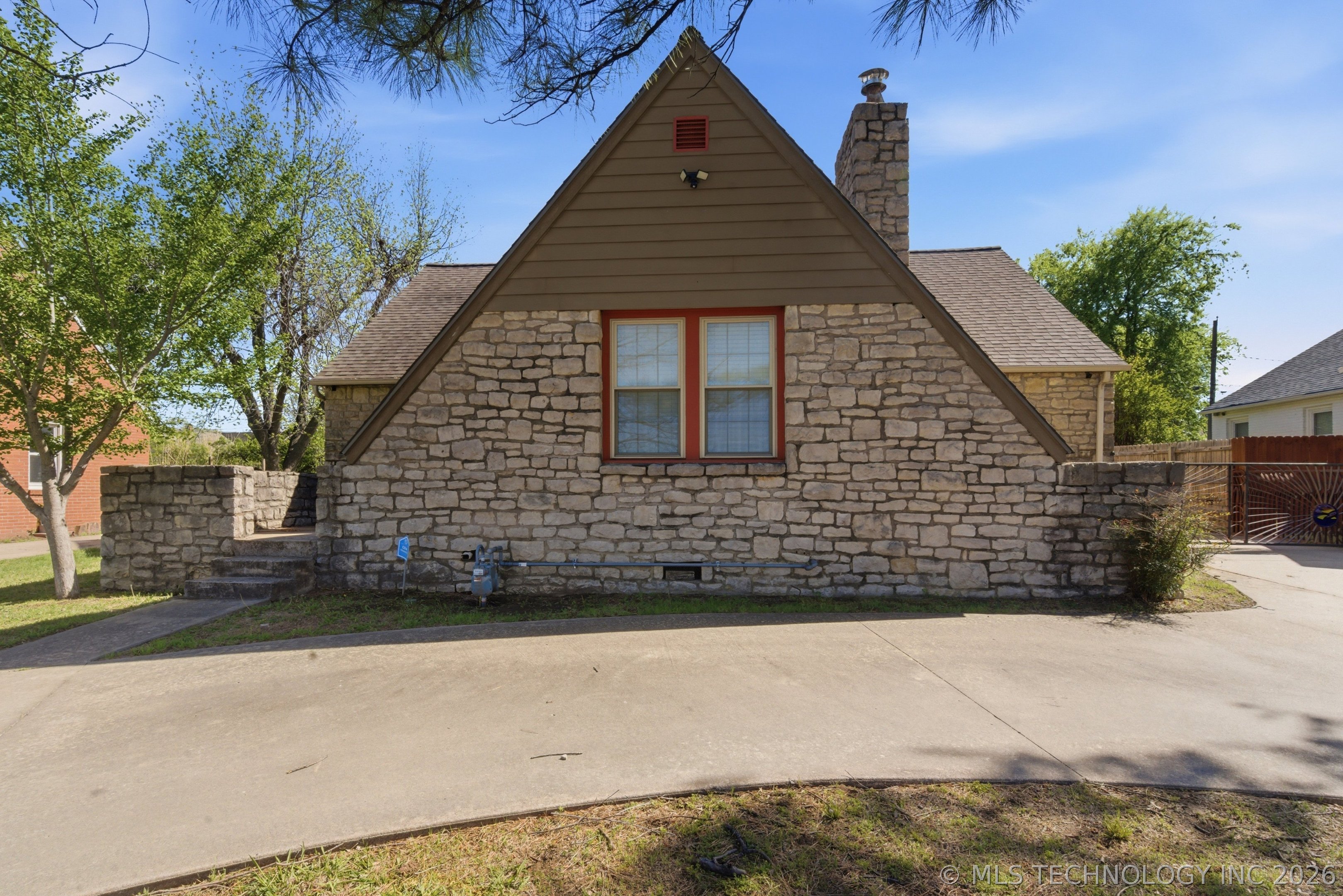 3182 E 1st Street Tulsa OK 74104