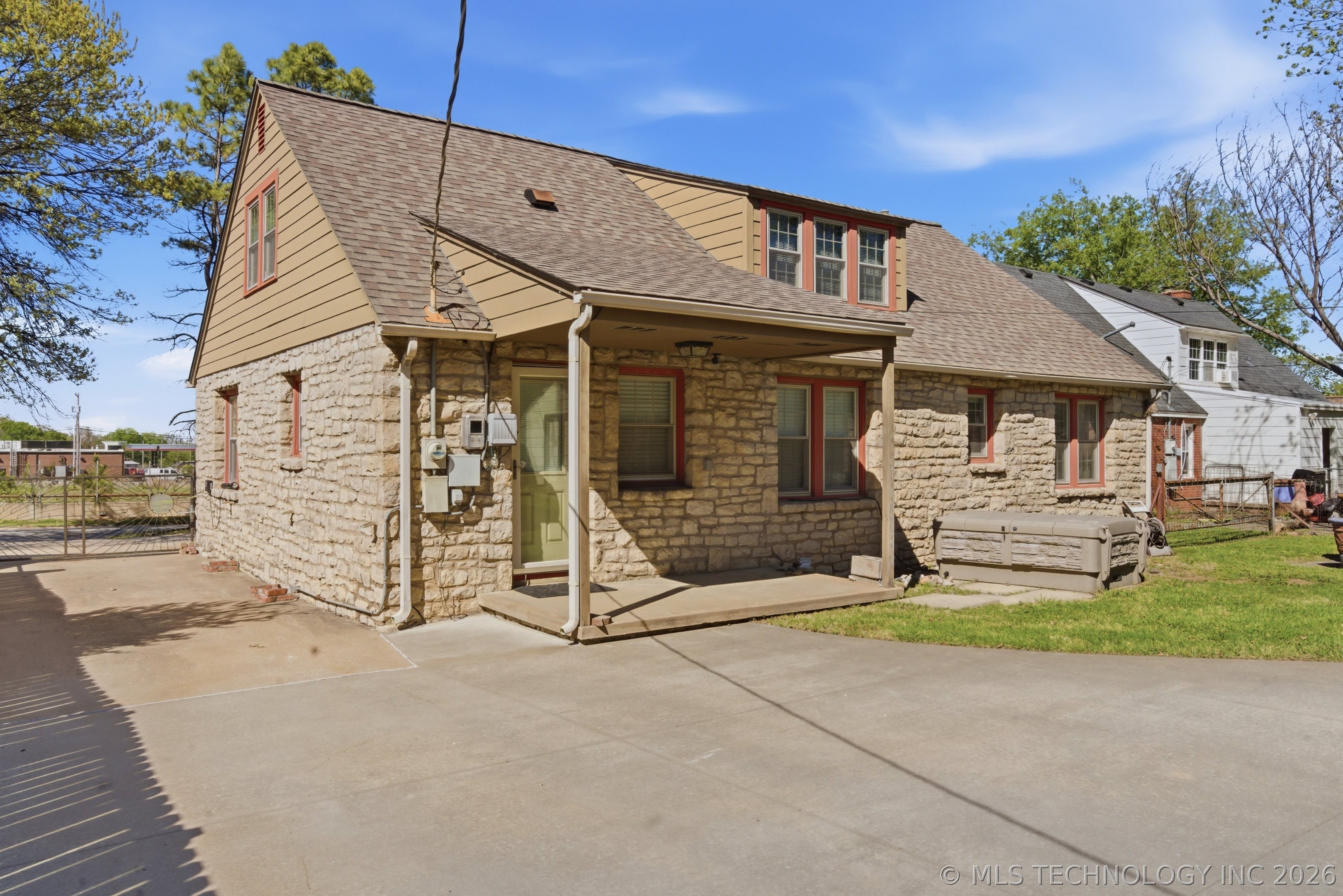3182 E 1st Street Tulsa OK 74104