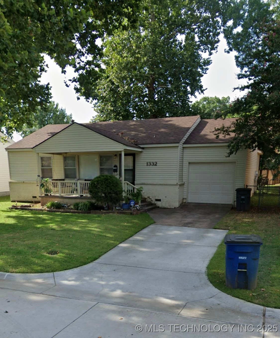1332 E 45th Place Tulsa OK 74105