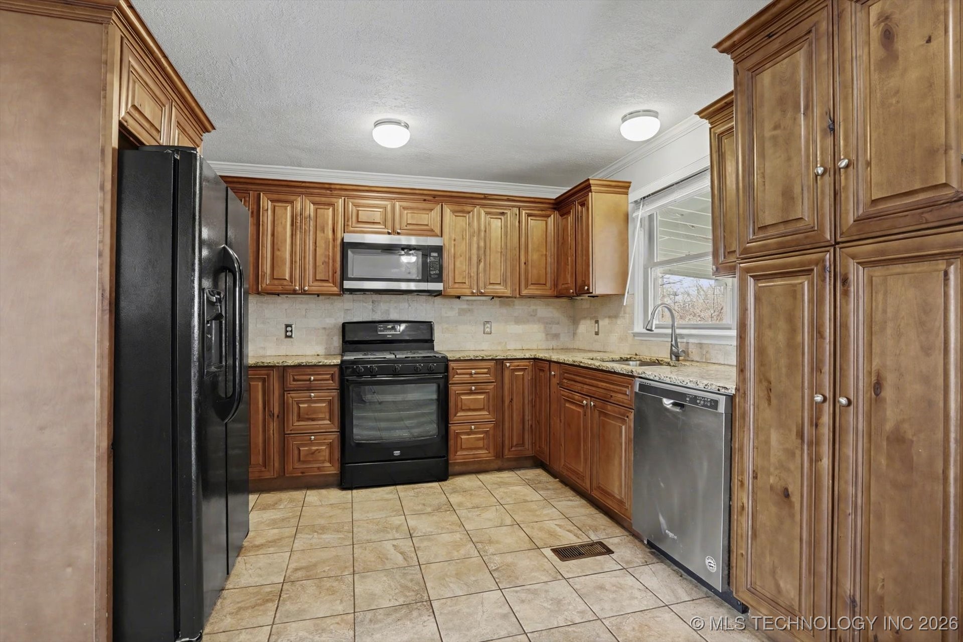 4124 E 35th Street Tulsa OK 74135