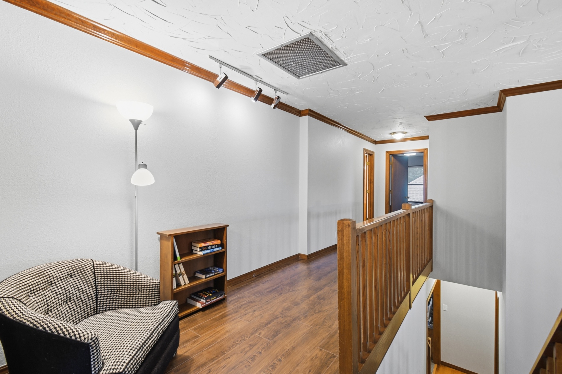 8717 S College Place Tulsa OK 74137