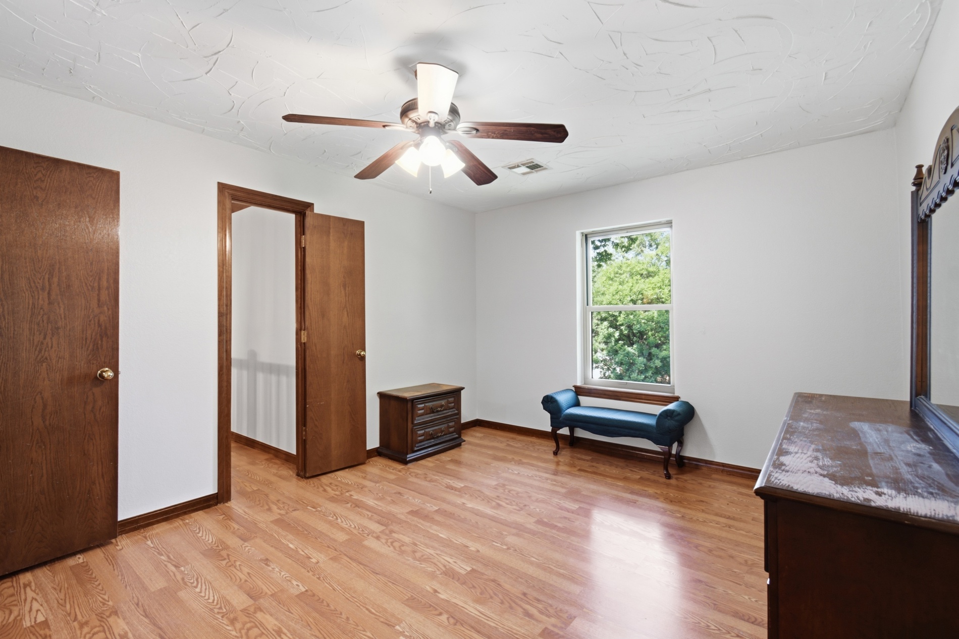 8717 S College Place Tulsa OK 74137