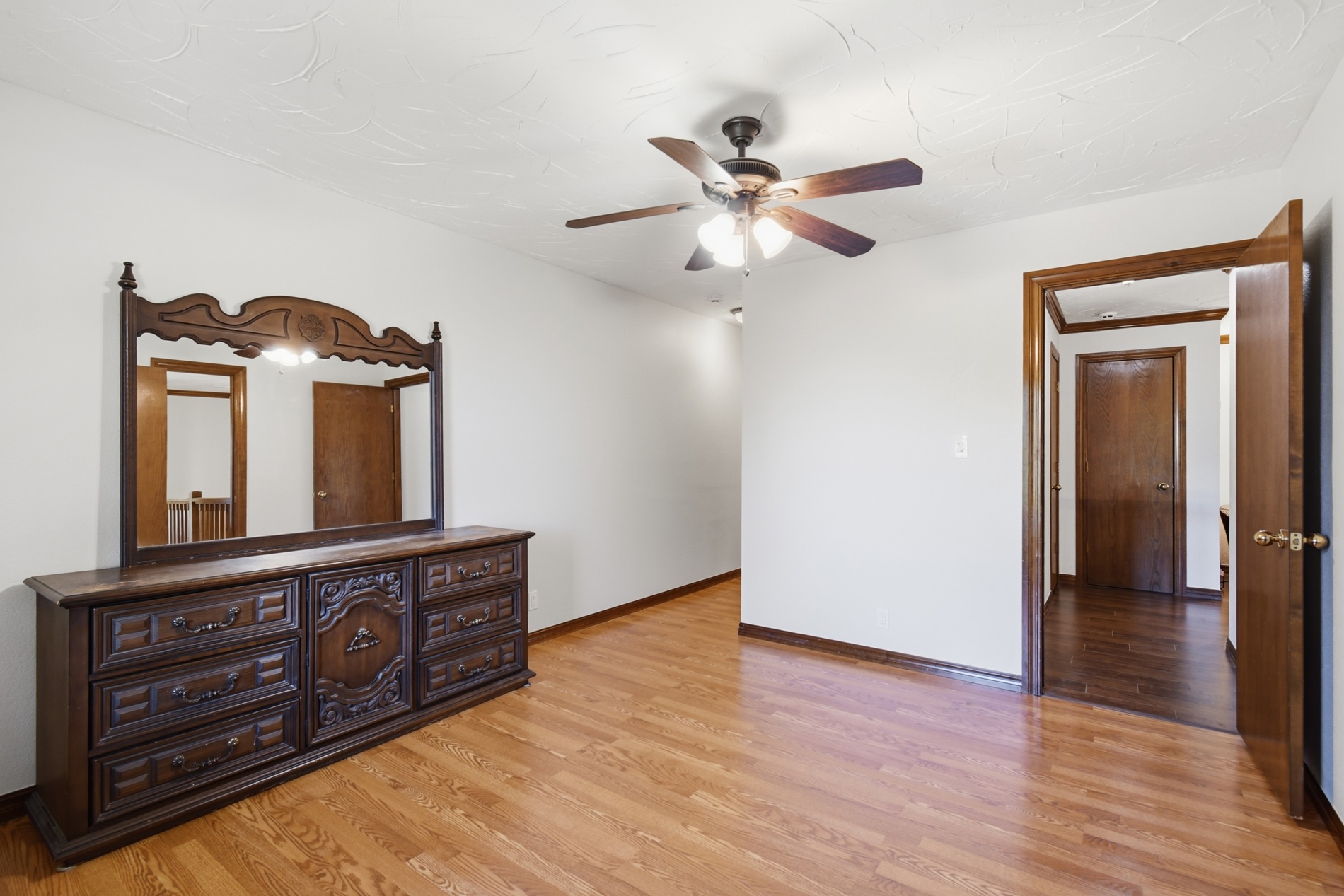 8717 S College Place Tulsa OK 74137