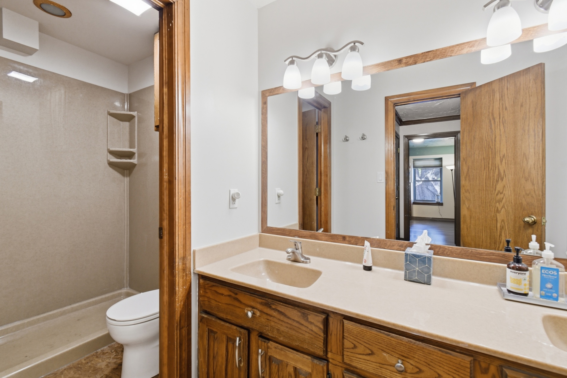 8717 S College Place Tulsa OK 74137