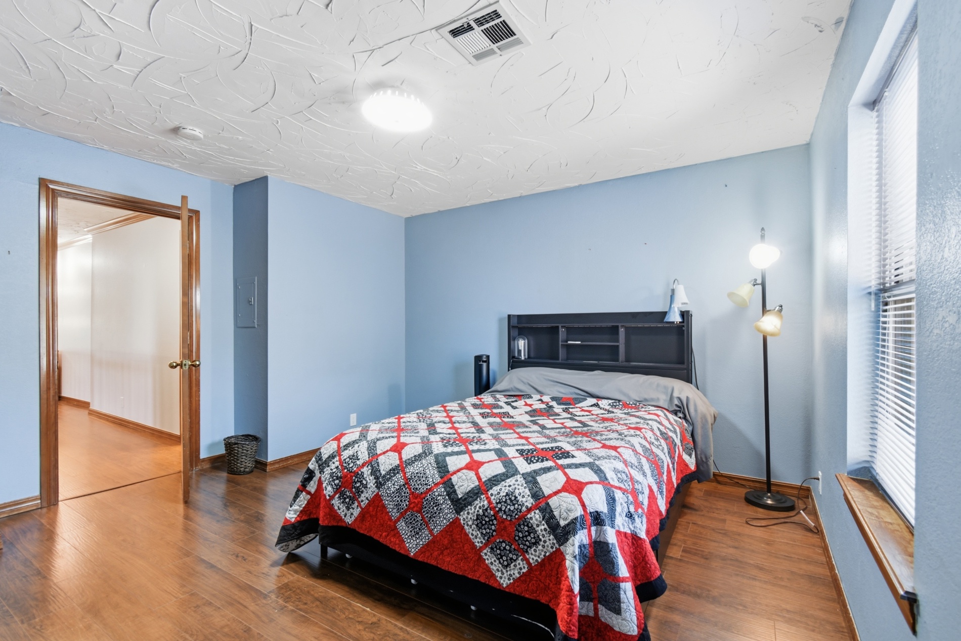 8717 S College Place Tulsa OK 74137