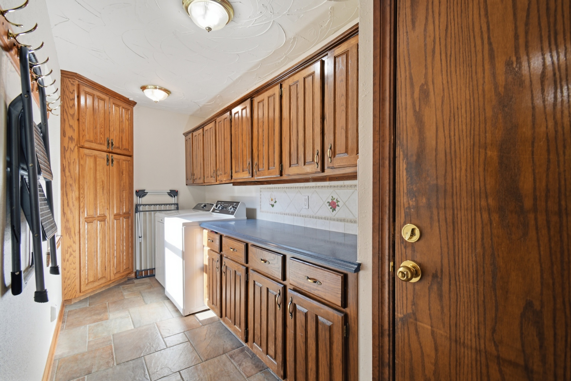 8717 S College Place Tulsa OK 74137