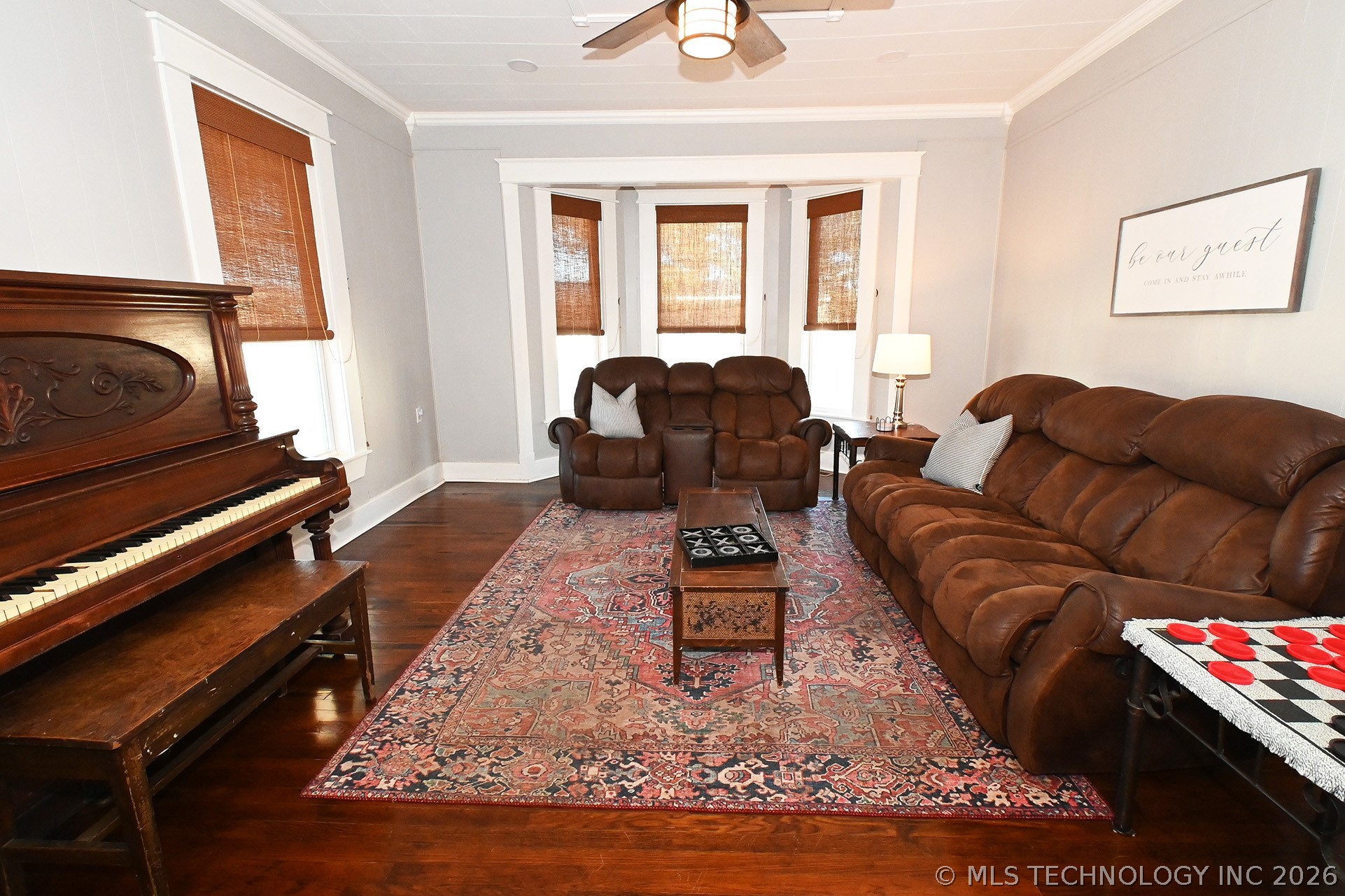 812 N Main Street Gore OK 74435