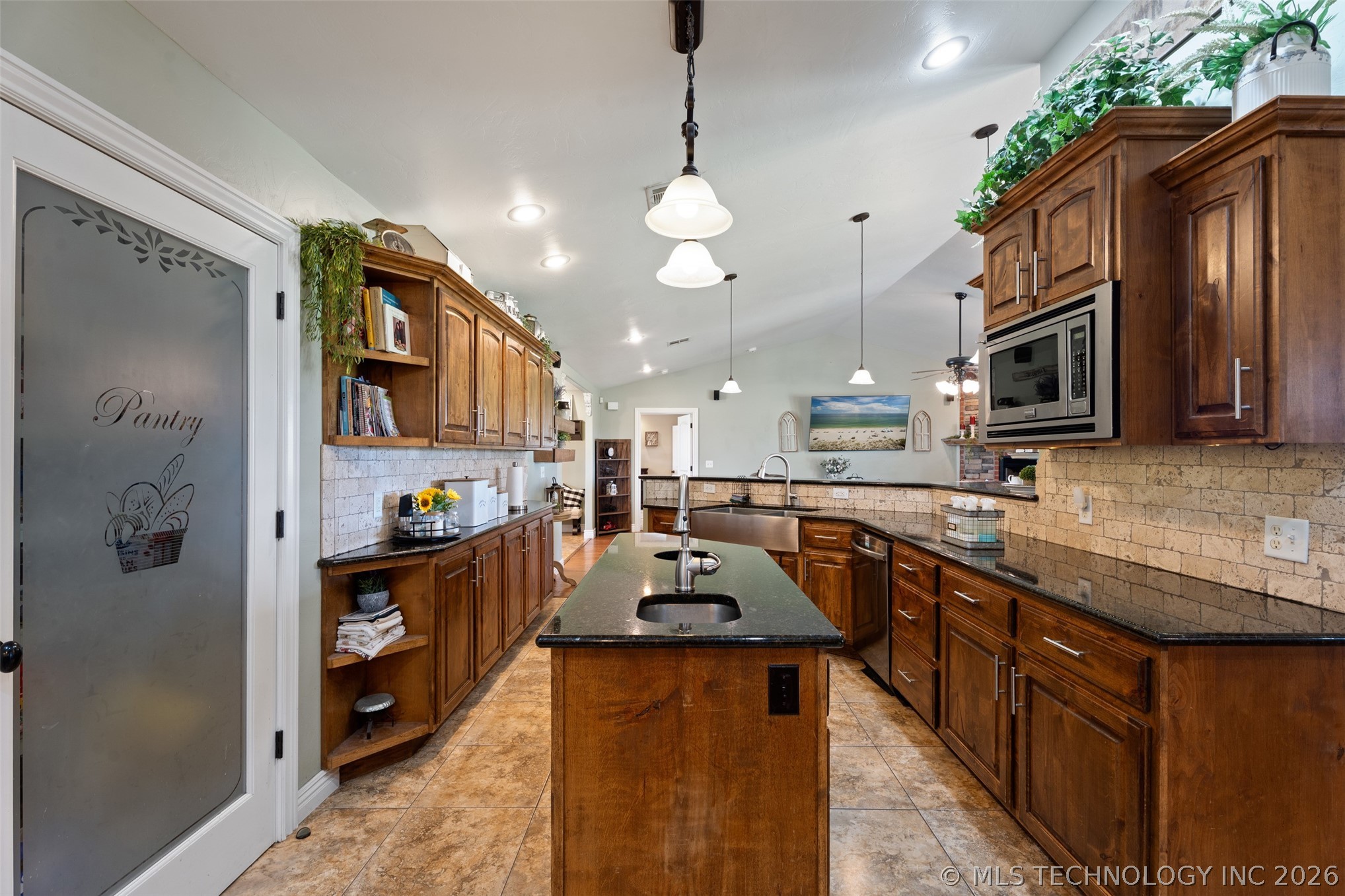 57455 E 230 Road Afton OK 74331