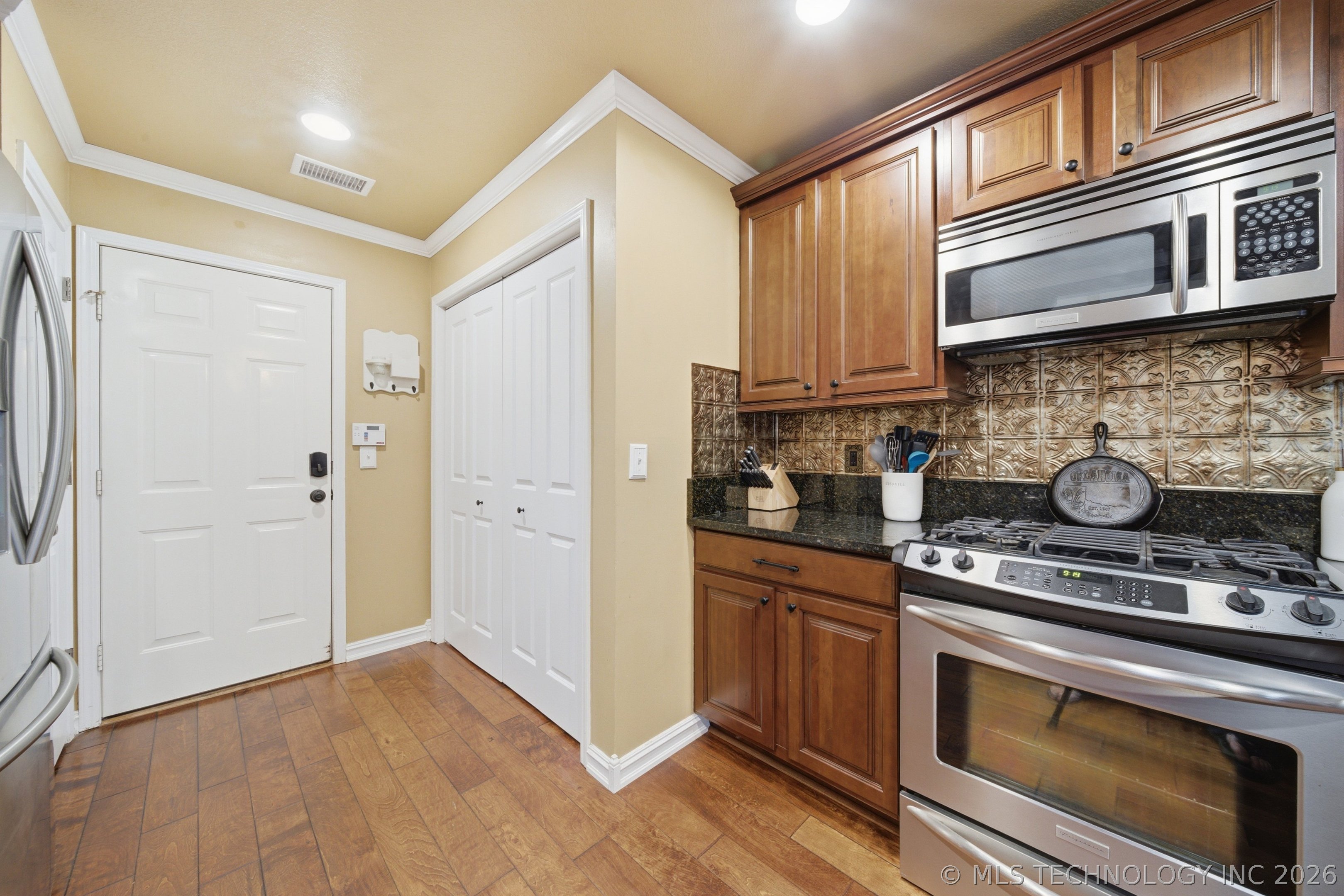9007 E 76th Street Tulsa OK 74133