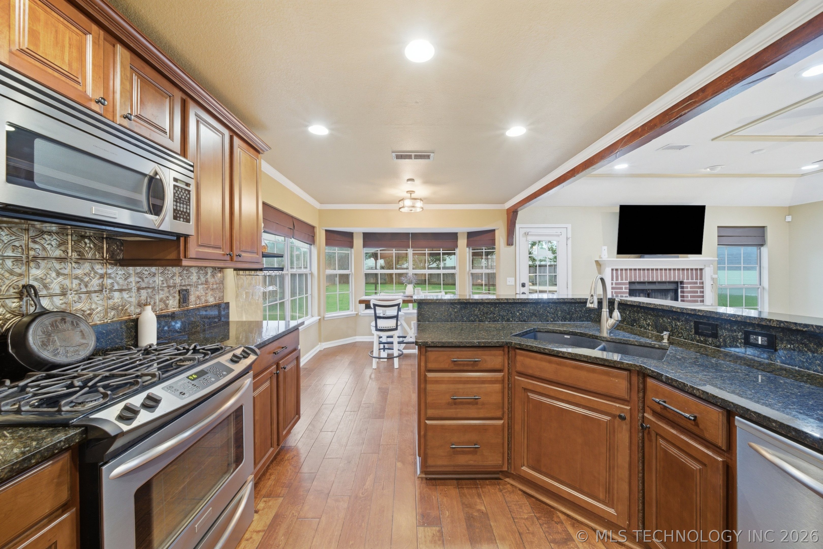 9007 E 76th Street Tulsa OK 74133