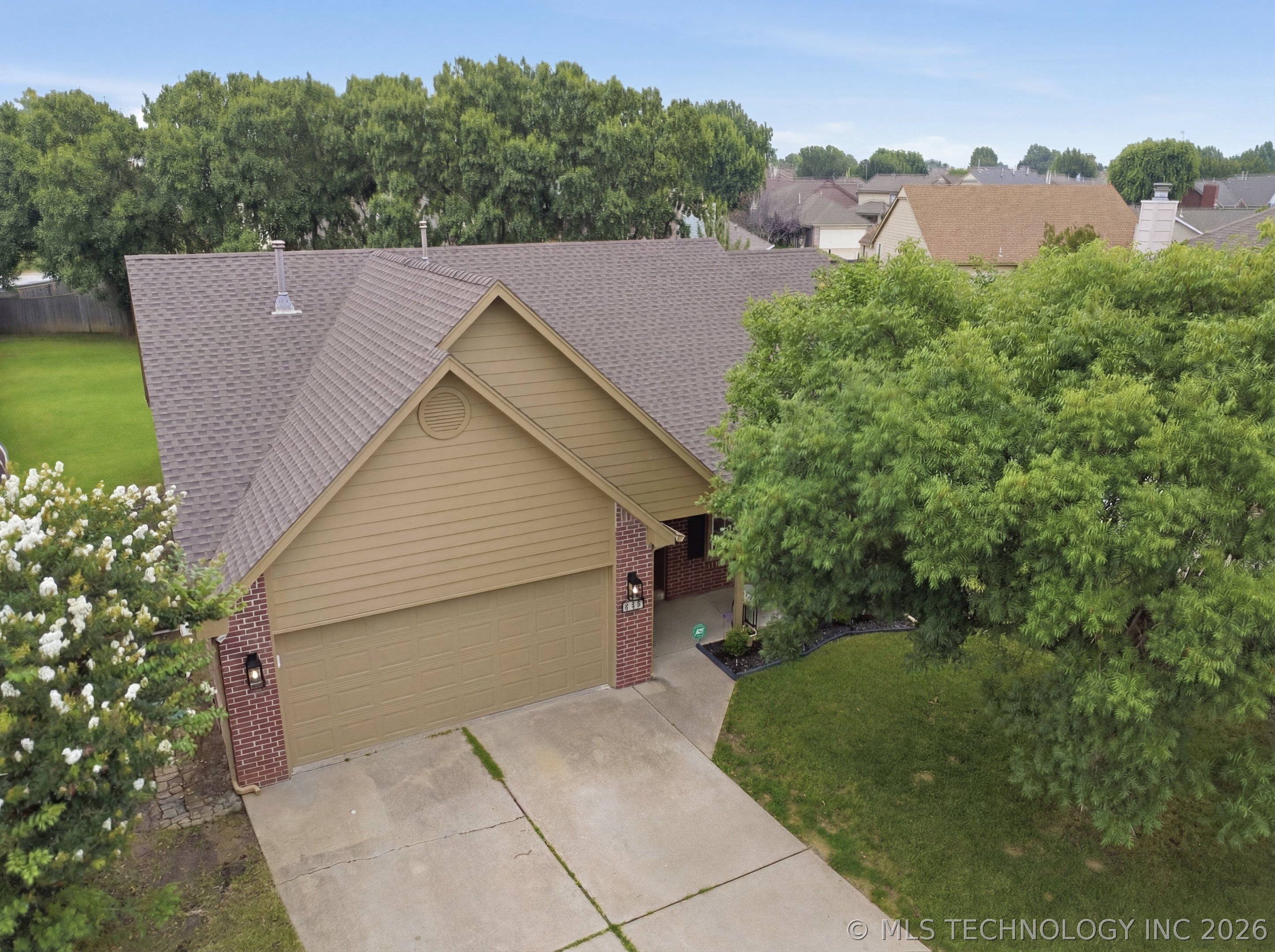 9007 E 76th Street Tulsa OK 74133