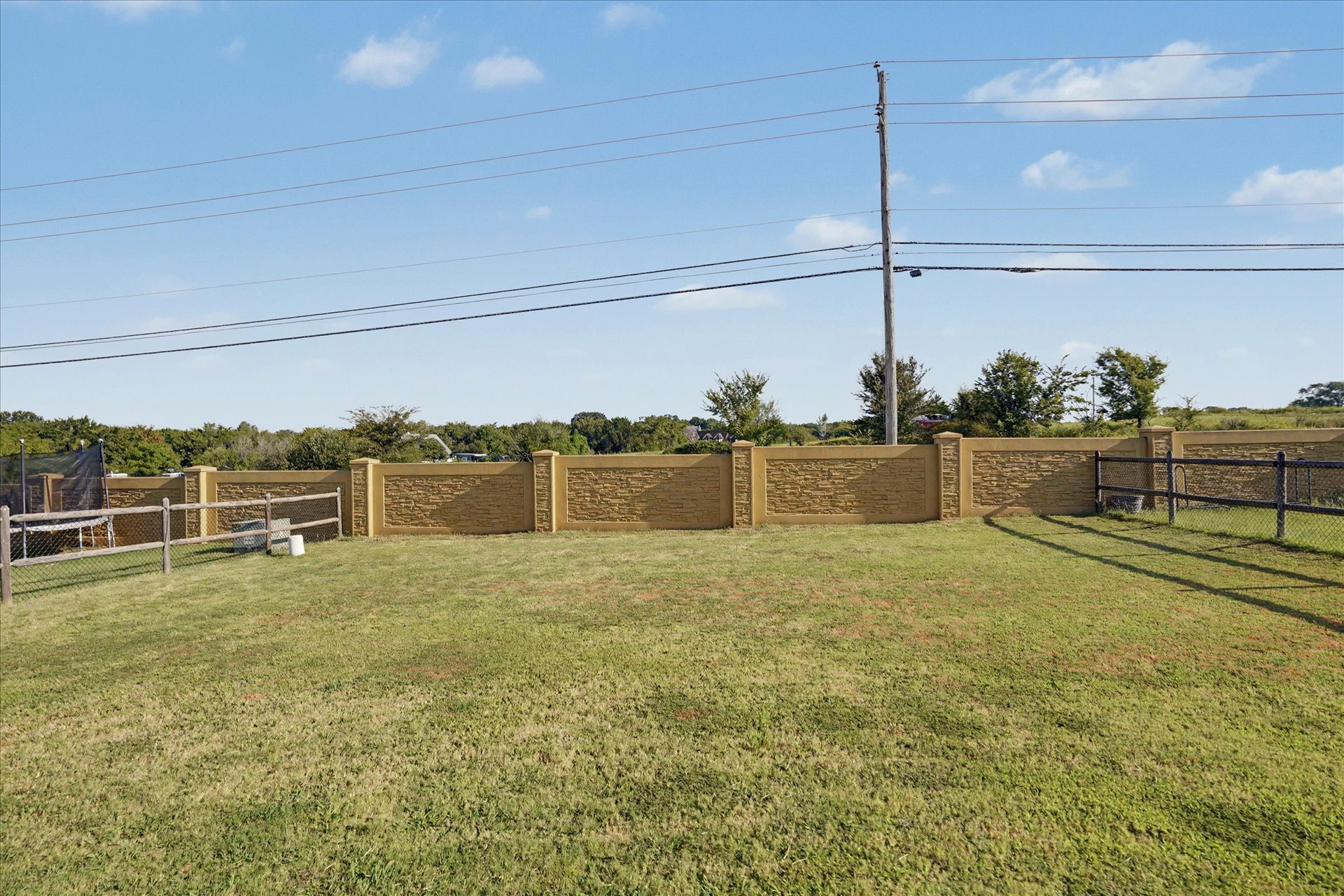 26833 E 142nd Street S Coweta OK 74429