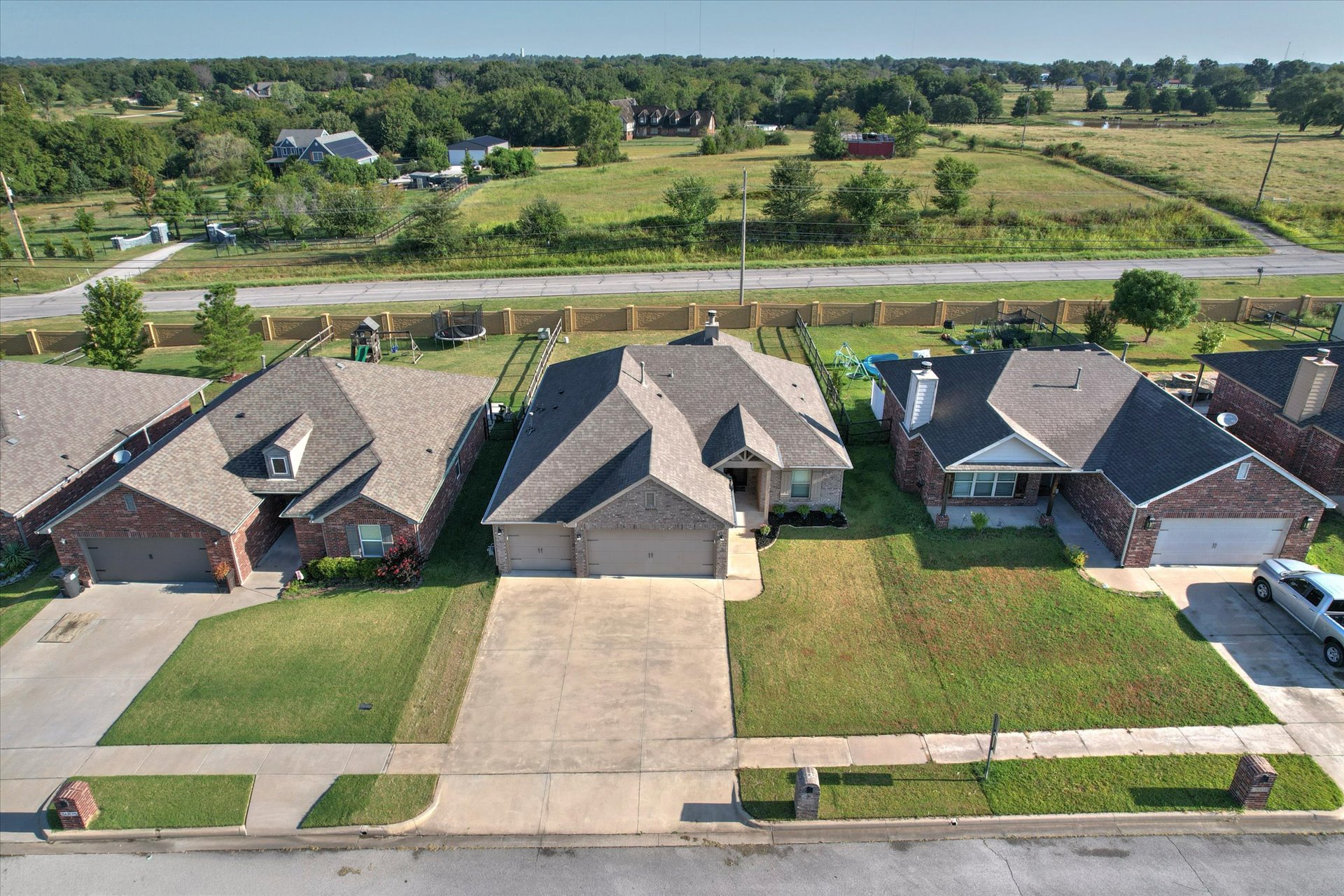 26833 E 142nd Street S Coweta OK 74429