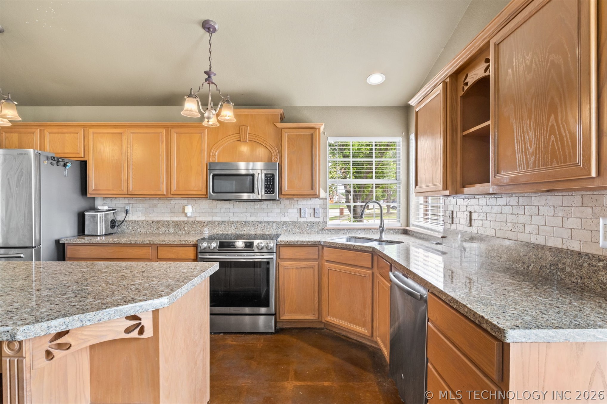 12712 E 89th Street Owasso OK 74055