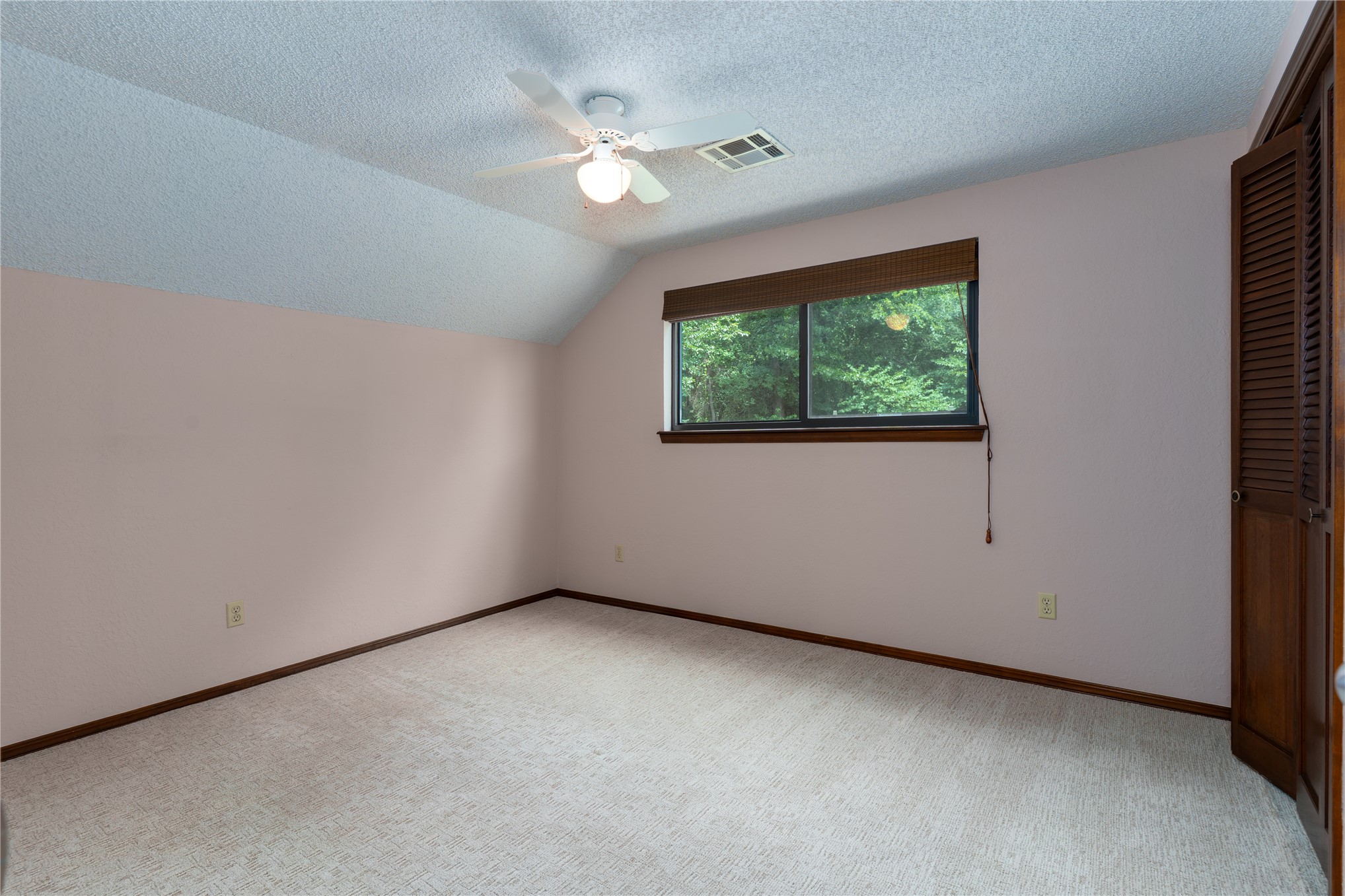 1944 N Nogales Avenue Tulsa OK 74127